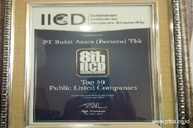 PTBA Dianugerahi Penghargaan Top 50 Public Listed Companies dari IICD