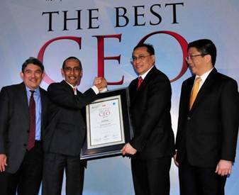 Direktur Utama PTBA mendapat Penghargaan 'The Best CEO 2014' 