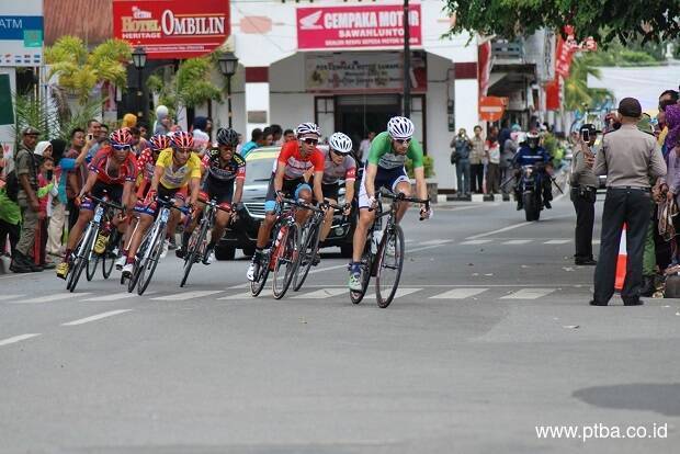 Peran PTBA UPO Dalam Menyukseskan Tour de Singkarak 2016