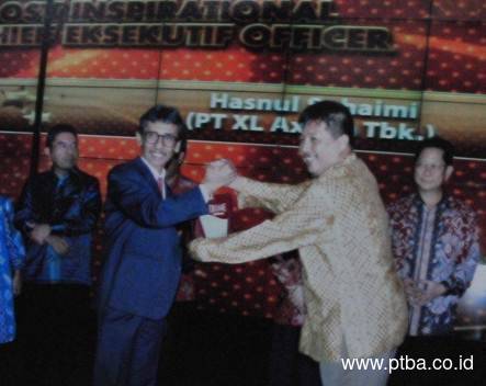 14 Februari 2014 - PTBA Mendapatkan Penghargaan 'The Most Innovative Company' dan 'The Most Inspirational Chief Executive Officer'