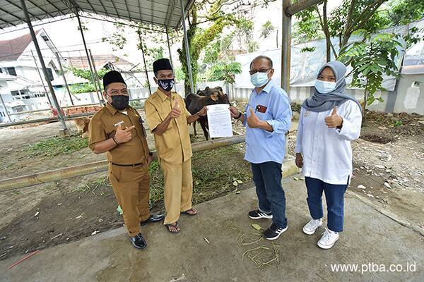 Perangi Wabah COVID-19, Bukit Asam Salurkan Bantuan Rp 30,5 M Hingga Juni 2021