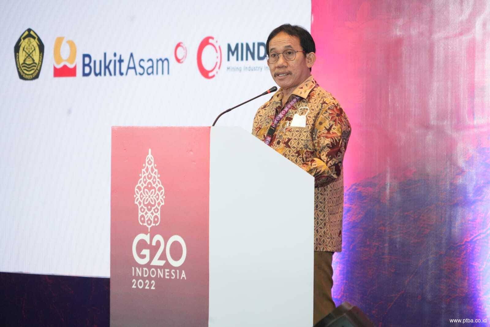 Grup MIND ID dan Pemerintah Bahas Peran Industri Batu Bara dalam Transisi Energi