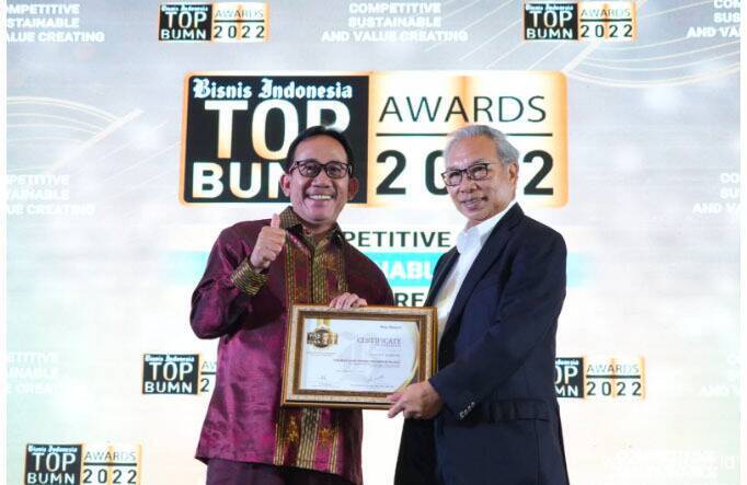 PTBA Borong 3 Penghargaan di ajang Top BUMN Awards 2022