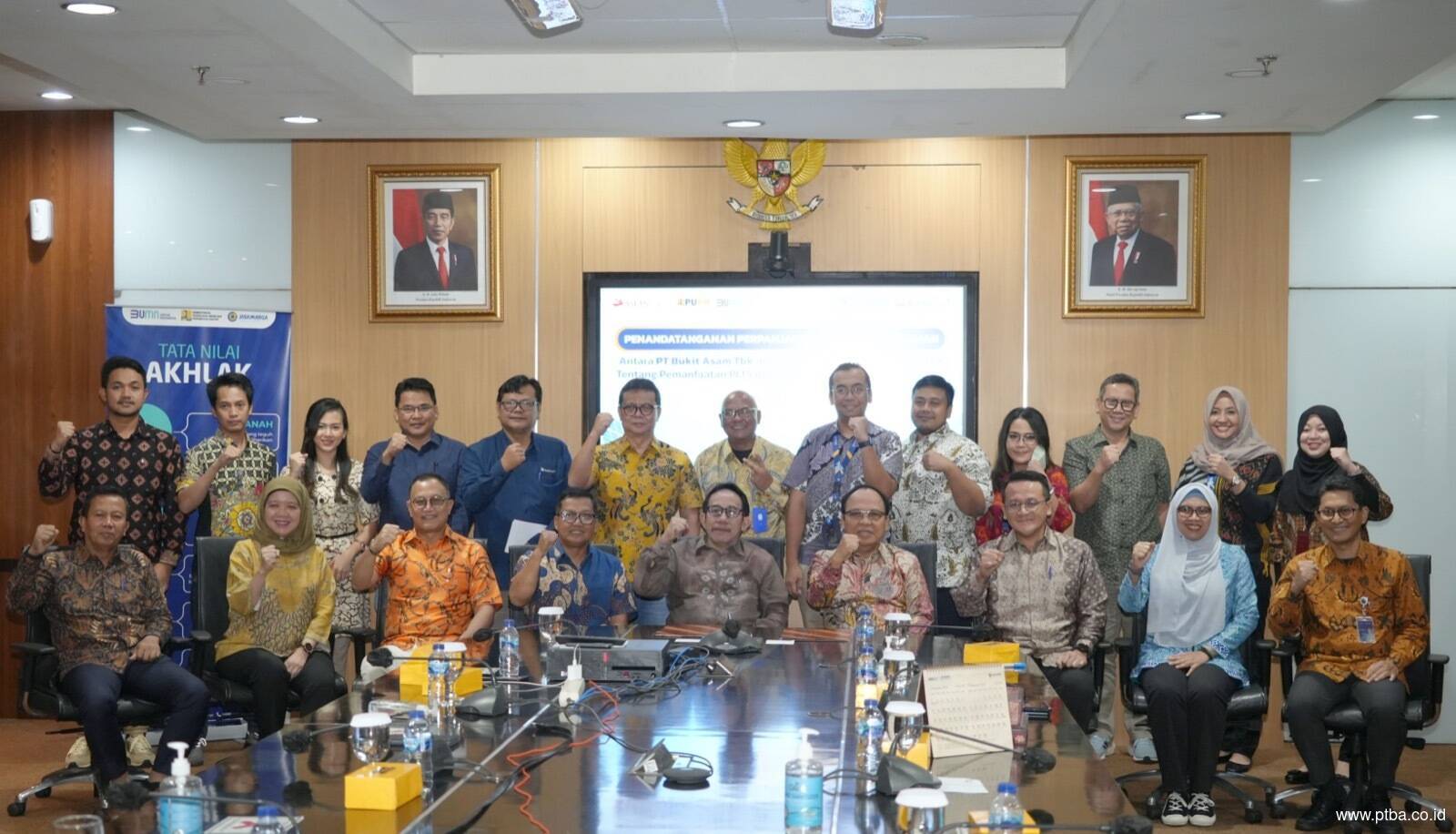 Jasa Marga dan PTBA Lanjutkan Kolaborasi Pengembangan PLTS di Jalan Tol