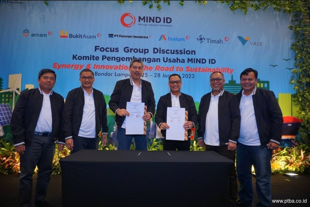 Sinergi Grup MIND ID! PT Timah dan Bukit Asam Jajaki Pengembangan PLTS