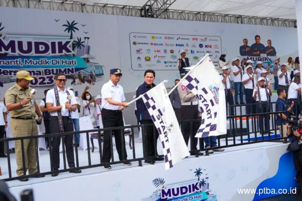 Mudik Bersama BUMN 2023, Bukit Asam Berangkatkan Ratusan Pemudik