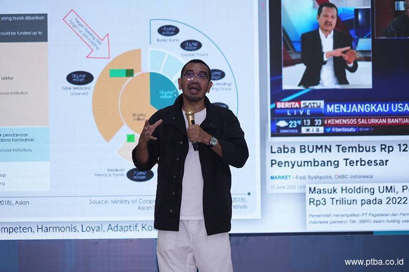 Bukit Asam (PTBA) Meriahkan BUMN Goes to Campus di Polsri