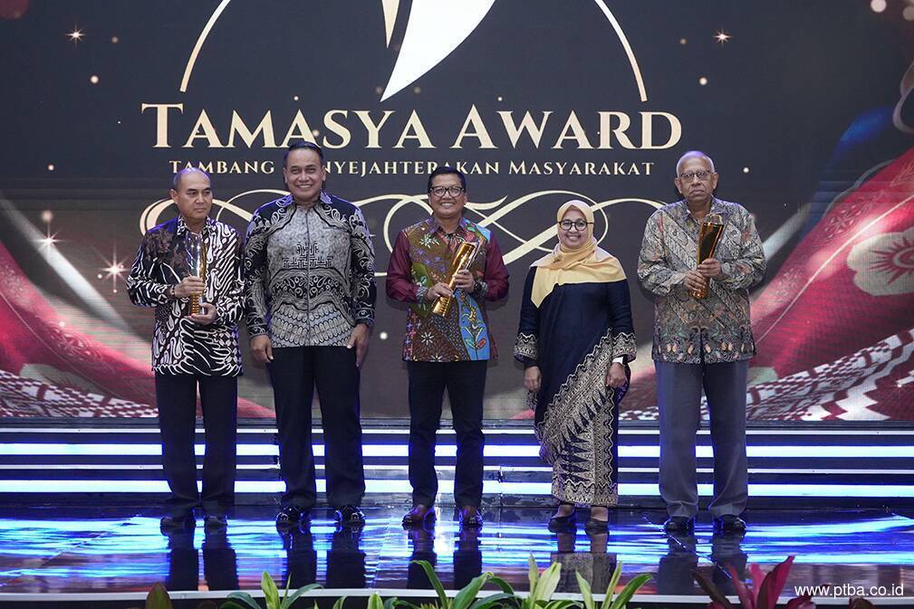 Konsisten Berdayakan Masyarakat, PTBA Raih Tamasya Award dari Kementerian ESDM