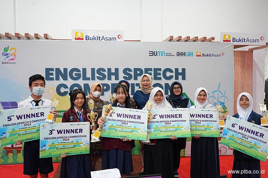 Dukung Kemampuan Akademik Pelajar, Bukit Asam Hadirkan Lomba Cepat Tepat dan Speech Competition