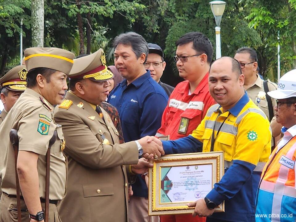 Nihil Kecelakaan Kerja, Bukit Asam (PTBA) Raih Penghargaan K3 Tingkat Provinsi