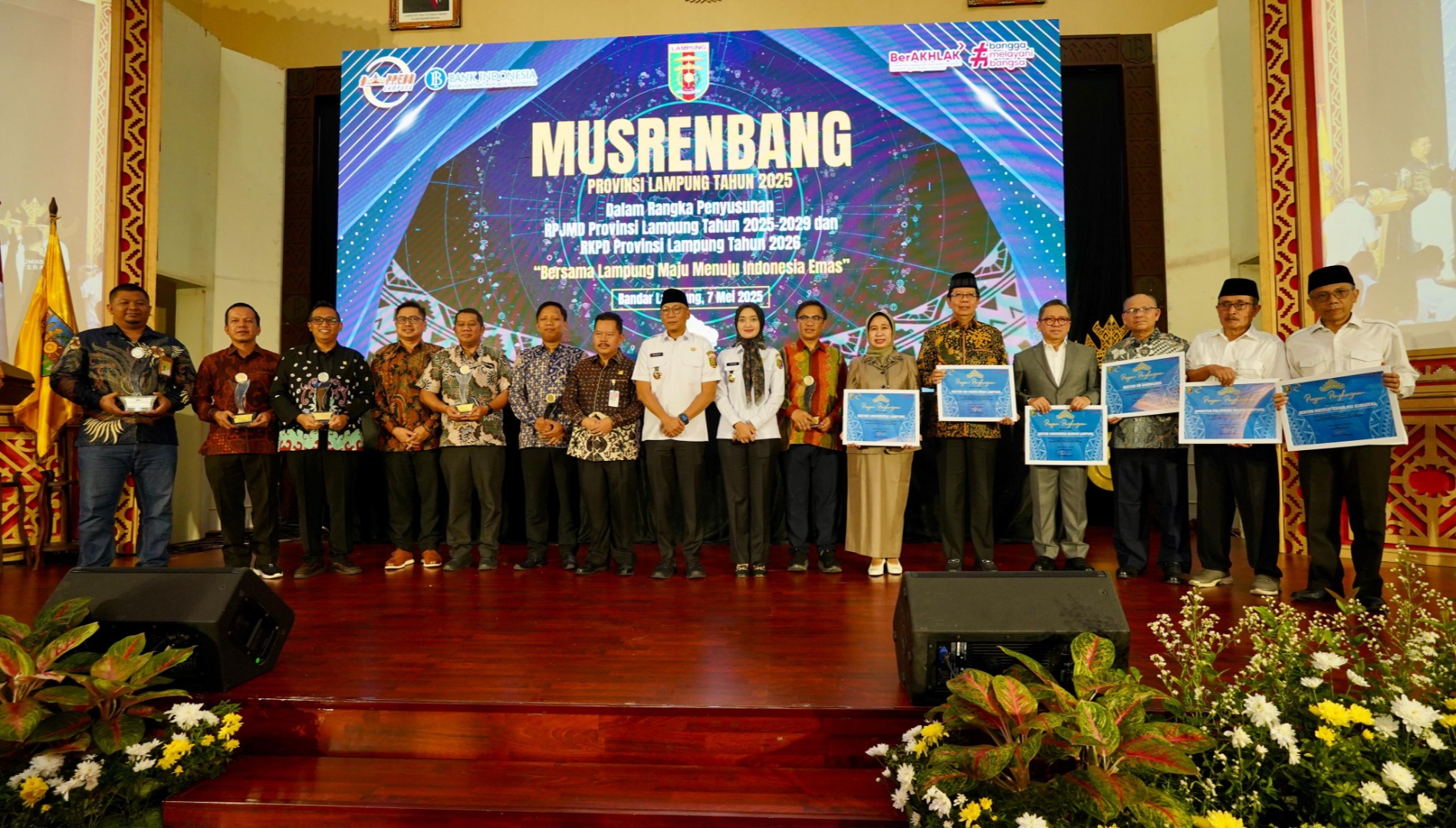Konsisten Berdayakan Masyarakat, Bukit Asam (PTBA) Raih Anugerah CSR Award dari Pemprov Lampung