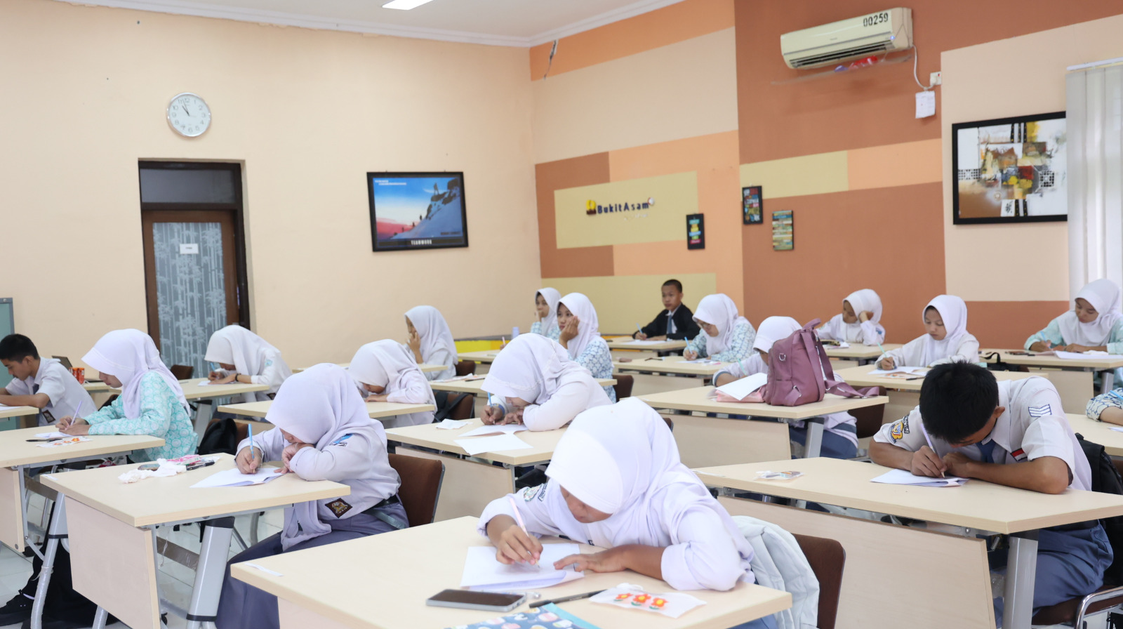 Kontribusi Nyata Melalui Pilar CSR untuk Kesejahteraan Masyarakat