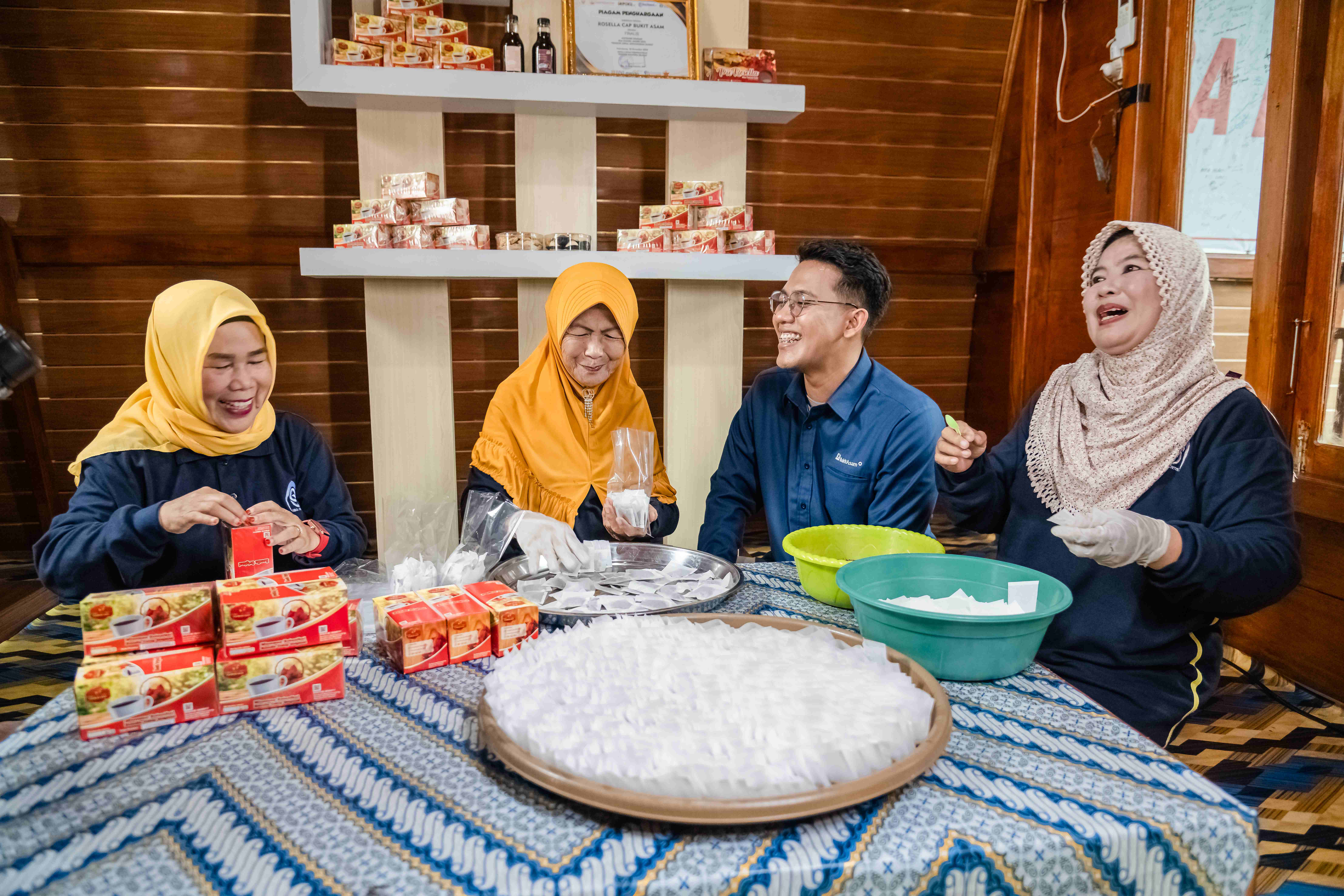 PTBA Raih Gold di TJSL & CSR Award 2025 Bukti Nyata Komitmen untuk Negeri
