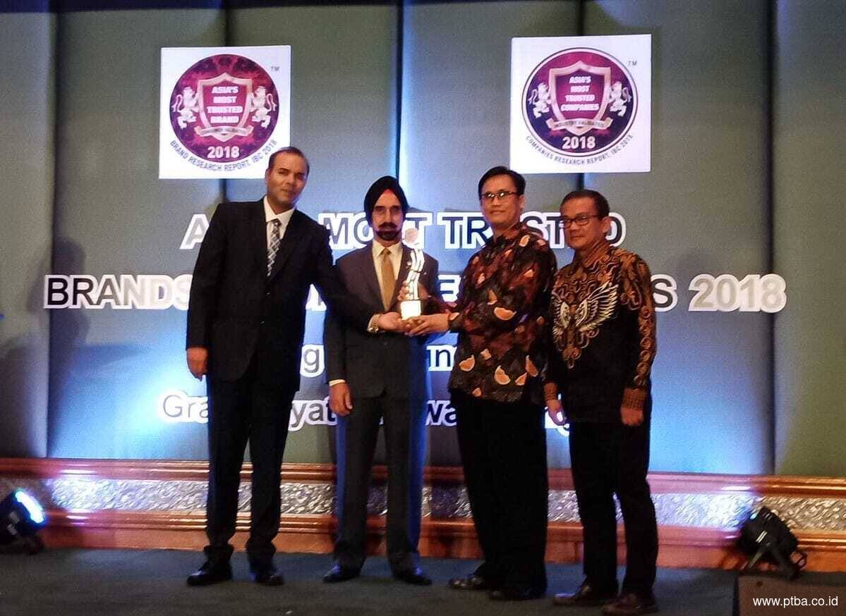 PTBA Raih Asiau2019s Most Trusted Company