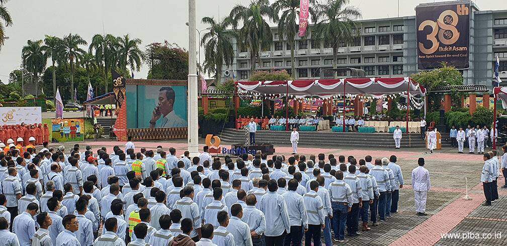 Rayakan Ulang Tahun, Bukit Asam Gelar Upacara Peringatan 