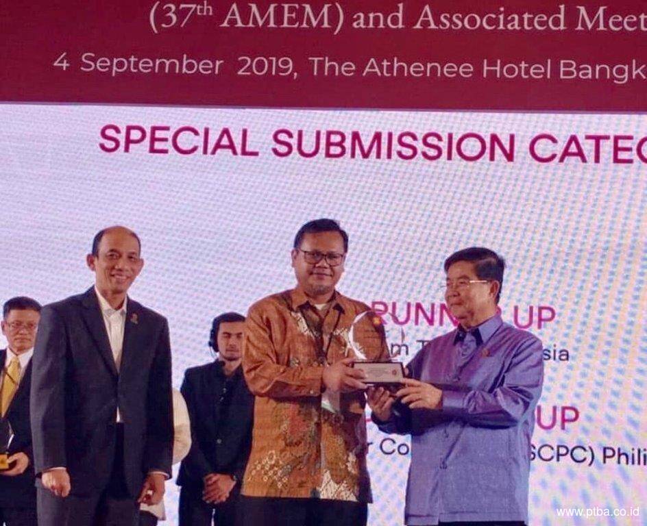 Bukit Asam Raih Penghargaan dalam ASEAN Energy Awards 2019