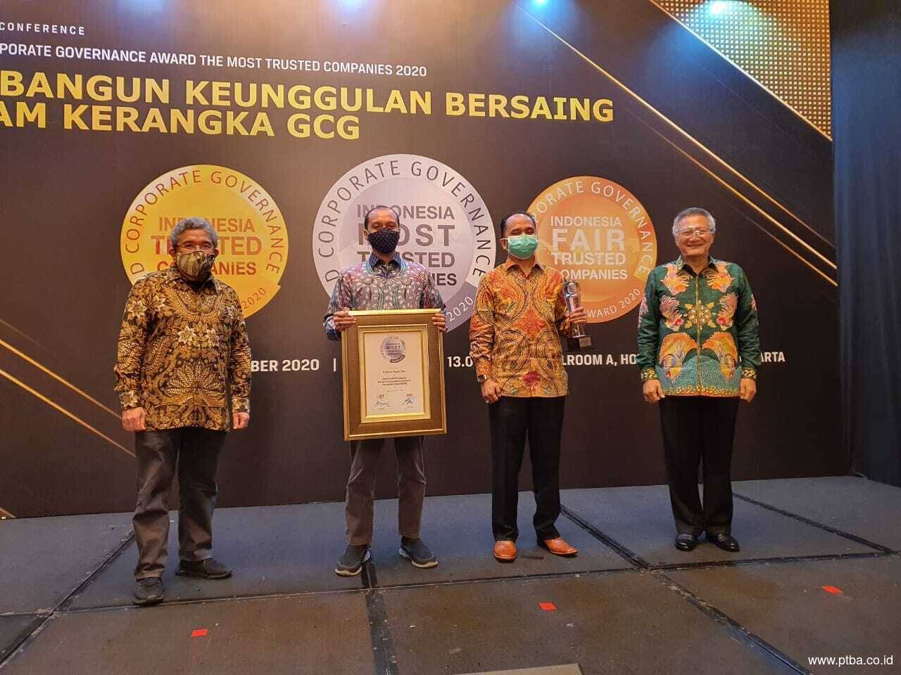 Bukit Asam Raih Penghargaan sebagai â€œMost Trusted Companyâ€ dalam CGPI Awards 2020