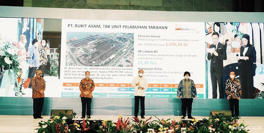 Pelabuhan Tarahan PTBA Raih Proper Emas Kementerian Lingkungan Hidup dan Kehutanan